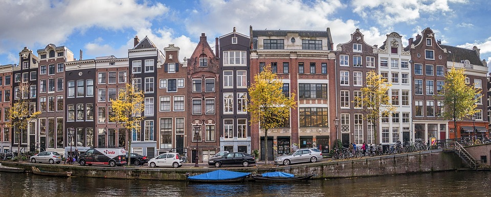 amsterdam-1244789_960_720